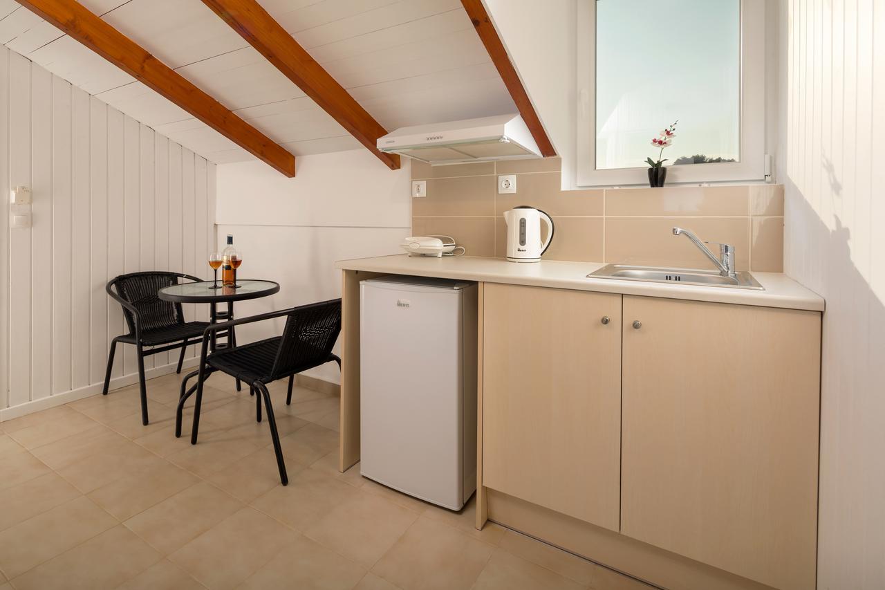 Mare Blu Studios & Suites Laganas Zewnętrze zdjęcie